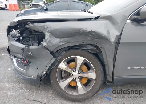 2019 Jeep Cherokee Limited Fwd z USA, uszkodzony, nr VIN 1C4PJLDBXKD454115